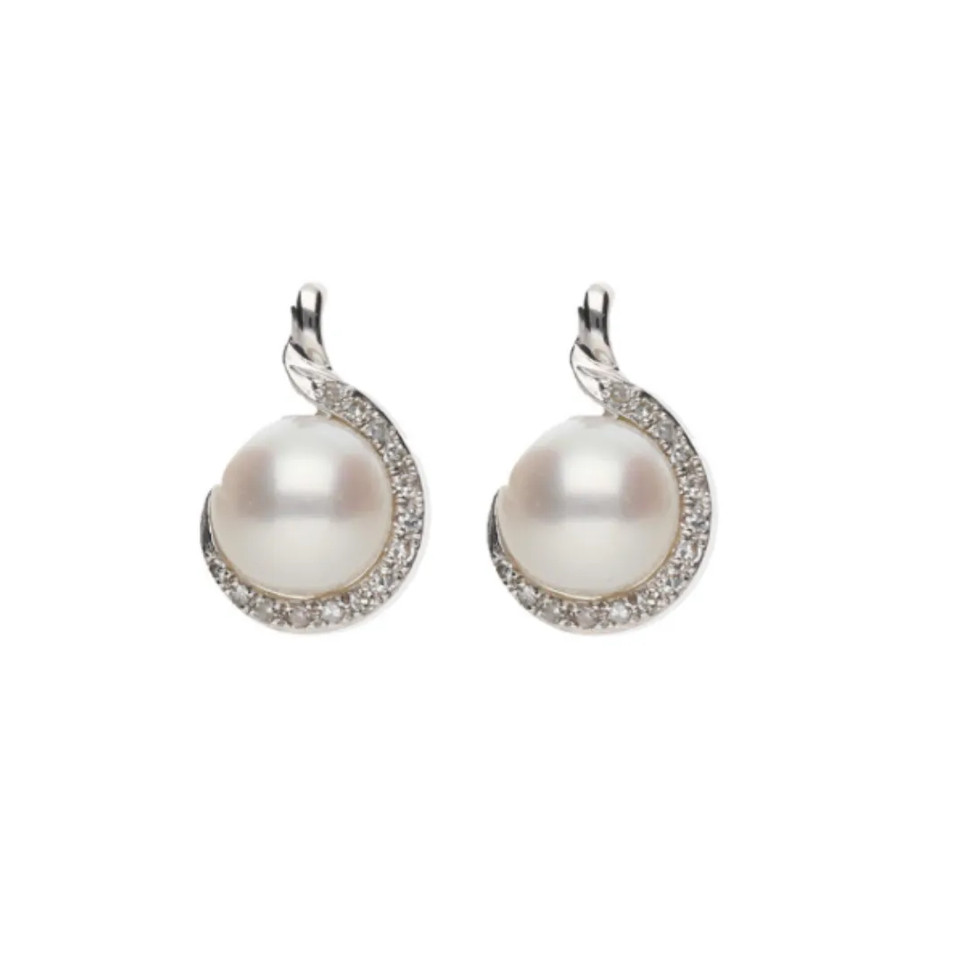 9k White Gold Diamond & Pearl Stud Earrings
