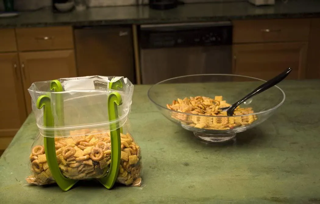 Bag Well Sealable Bag Holder