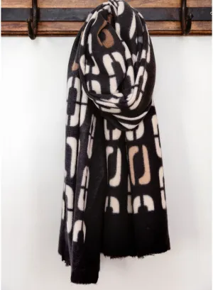 Black Latte Link Blanket Scarf