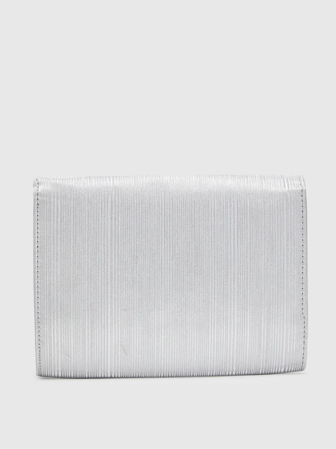 Caprese Bertha Clutch Medium Silver