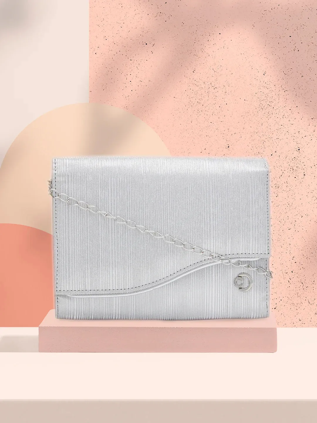 Caprese Bertha Clutch Medium Silver