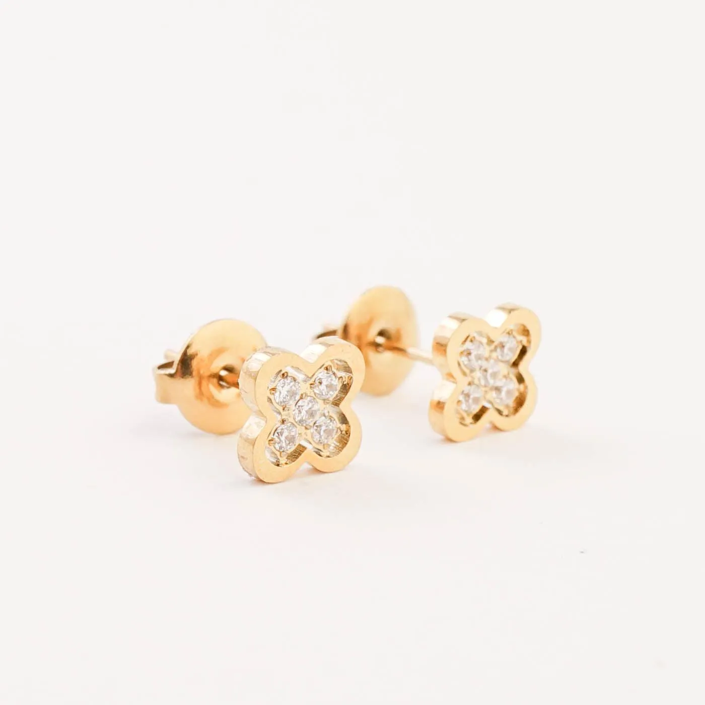 ELEGANCE CLOVER STUDS