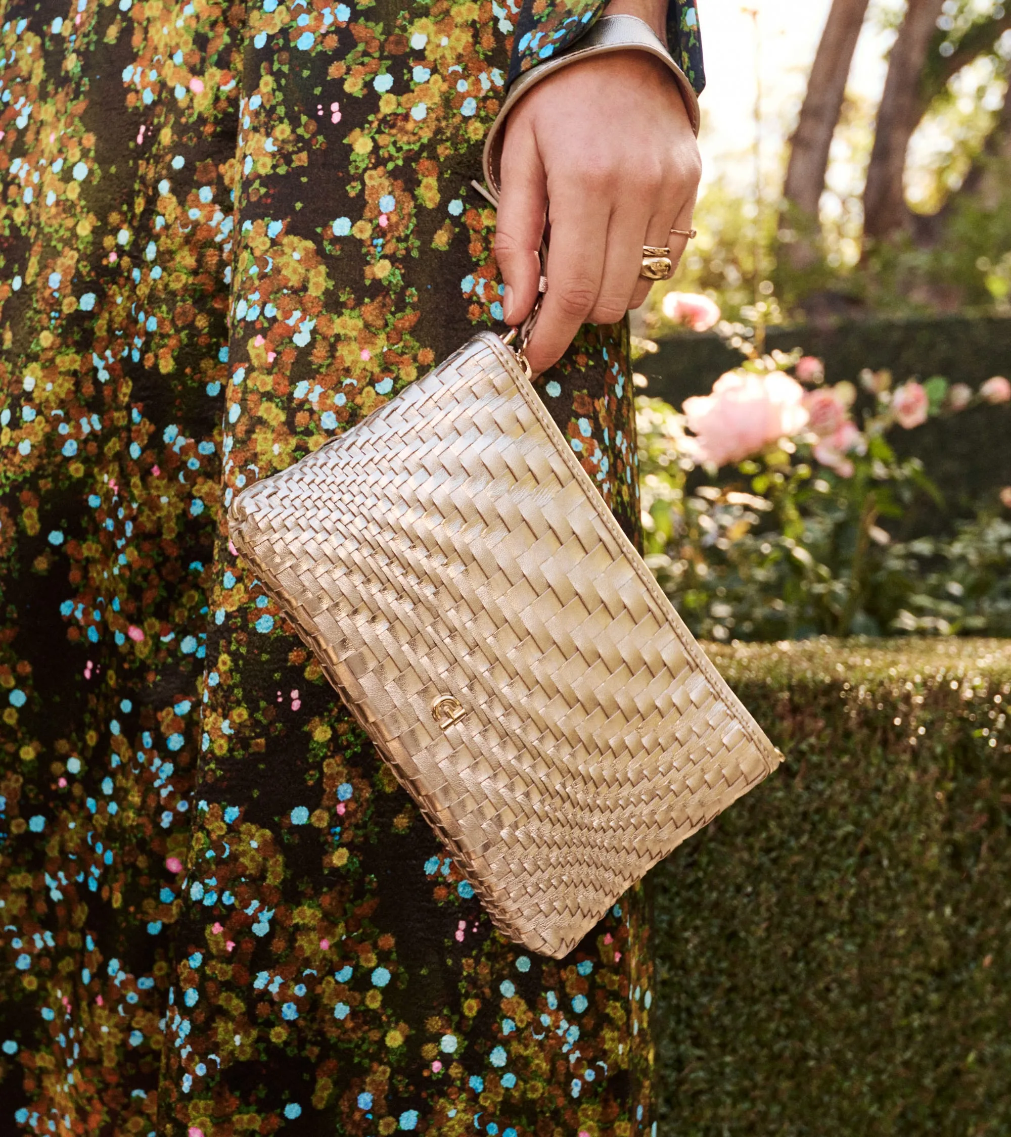 Essential Pouch