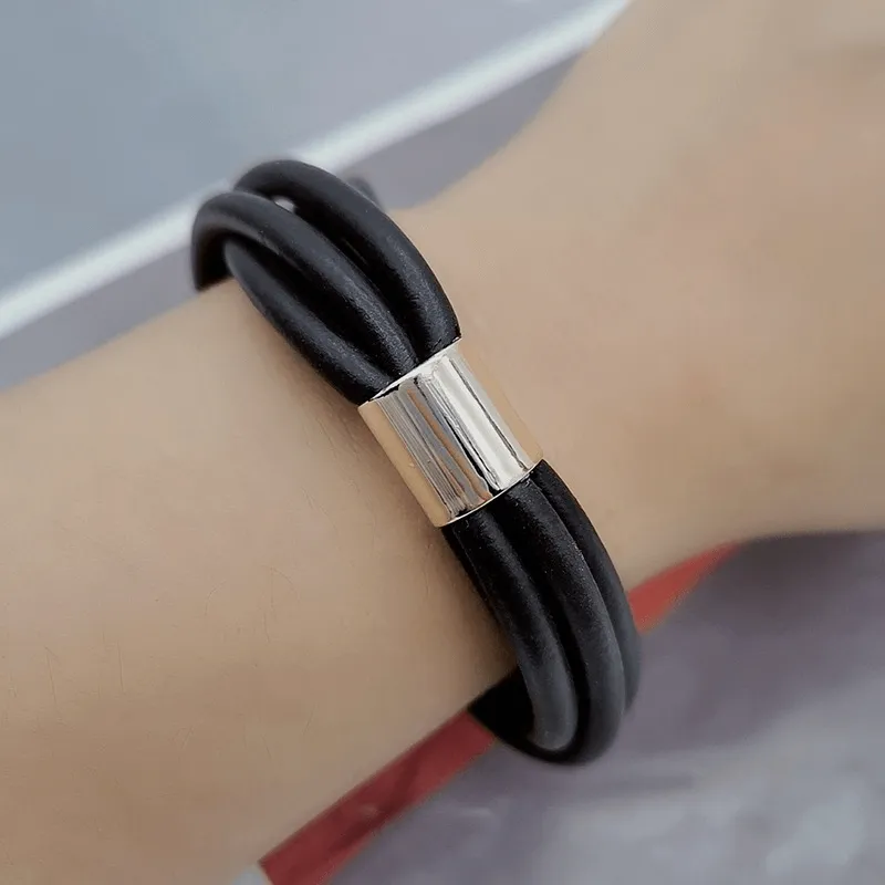 Gothic Black Rubber Bangles For Women / Vintage Female Charm Bracelets