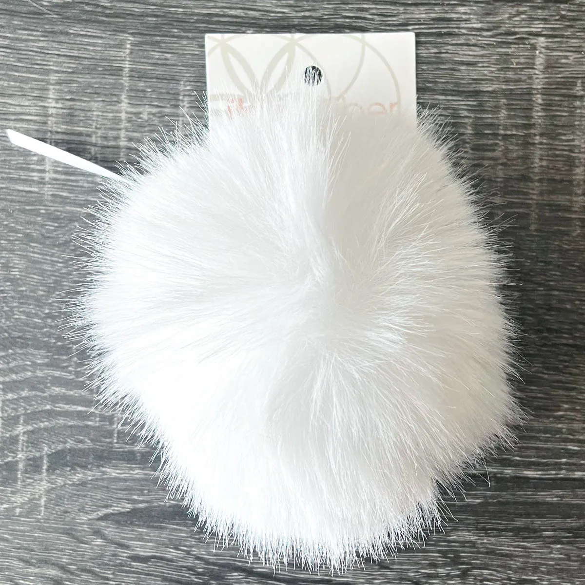 Ikigai Fiber Faux Luxe Pom Poms - XL Lux White