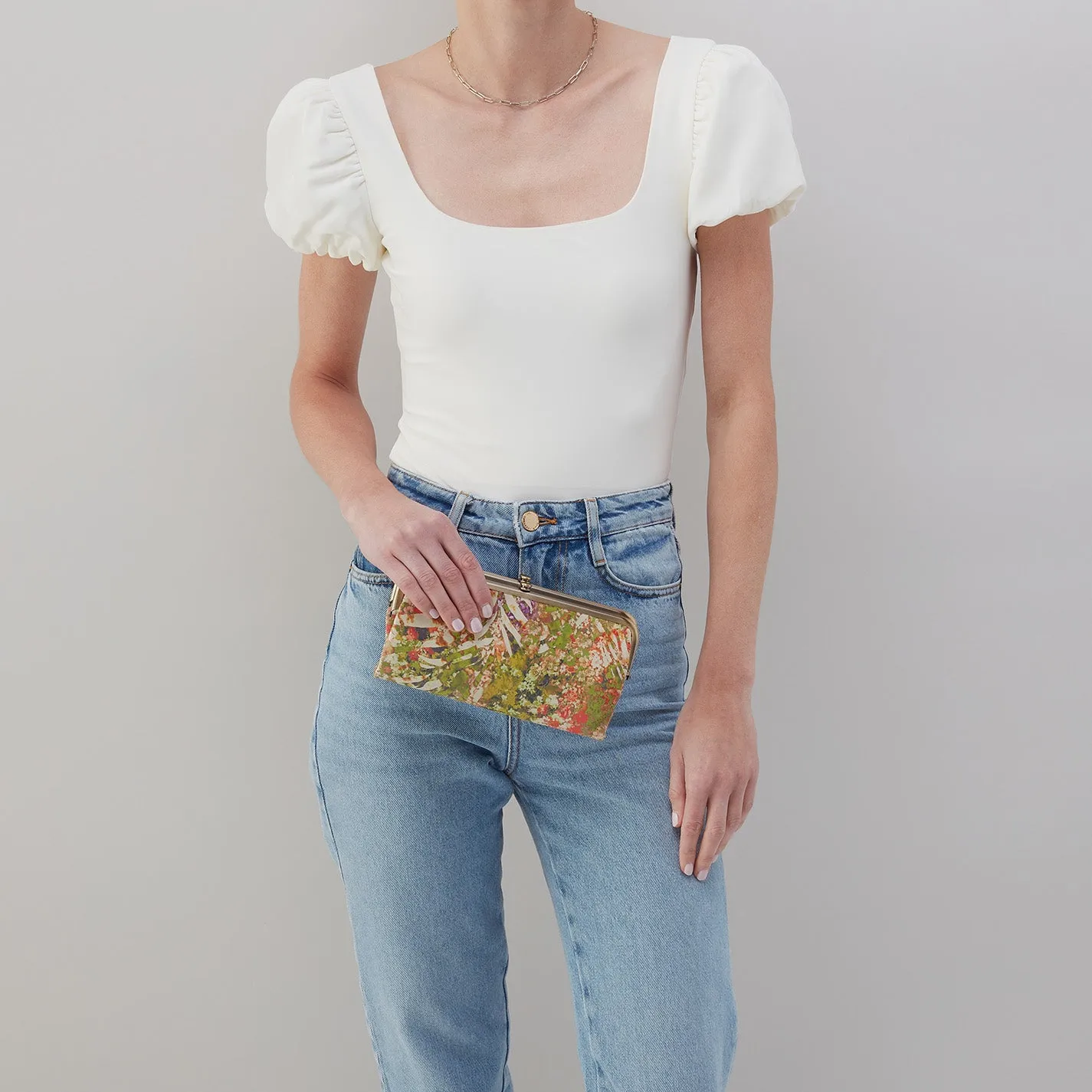 Lauren Clutch-Wallet in Printed Leather - Tropic Print