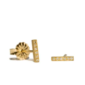 <!--ER670-->pavé edgy bar studs